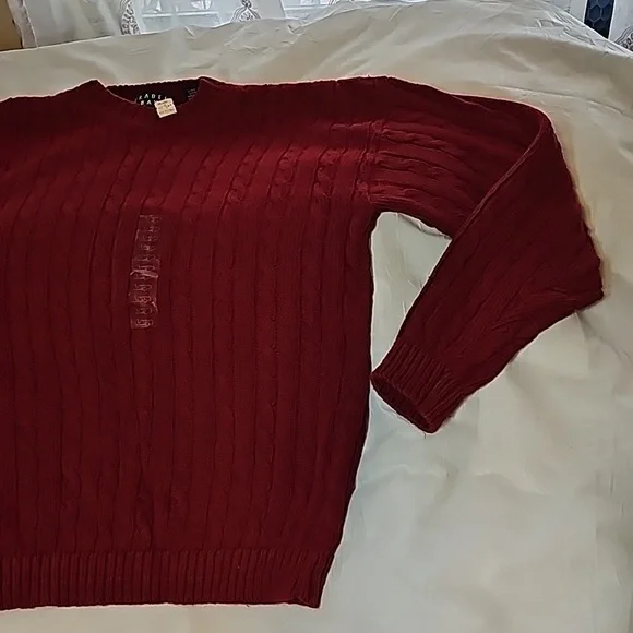 Vintage Red Sweater - Picture 4 of 14